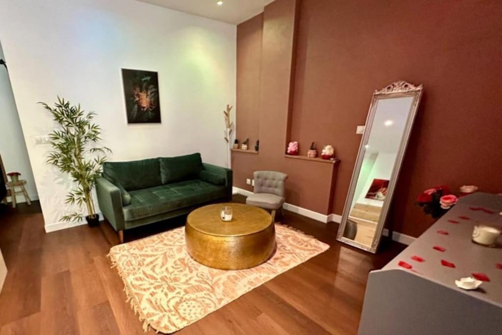 Colline, La Suite Cinema Spa Privee Нанси Экстерьер фото